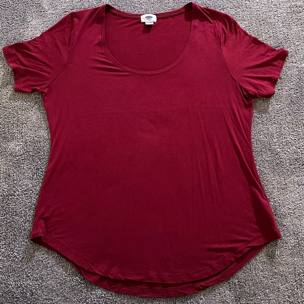 Old Navy Curve Hem T-shirt